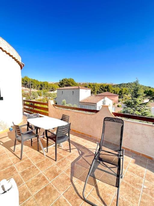 Appartement Proche Aeroport Marseille Marignane - Studio Confortable - Logement Ideal - Hebergement Tout Equipe Rognac Exterior foto